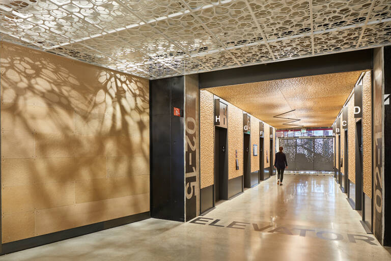 Adcb21 P 020 Lo Benschneider