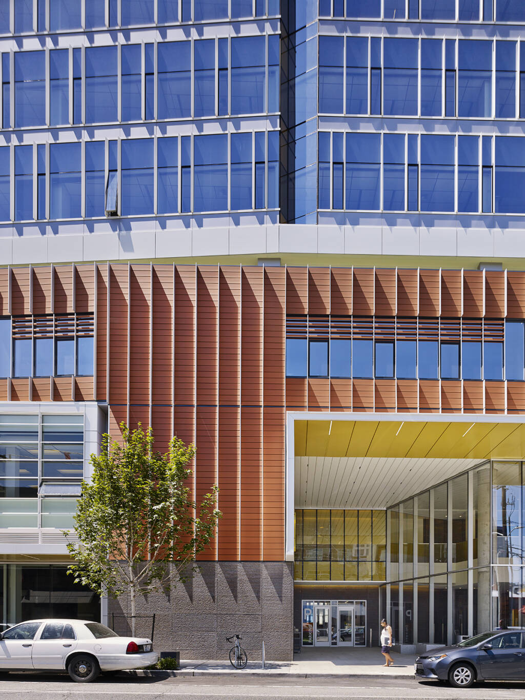 Vnb52e p 003 Lo Bitterman