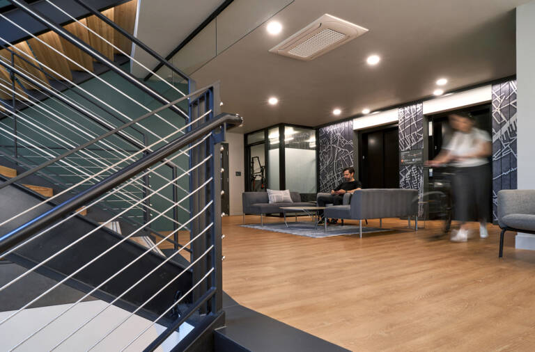 Parque P 047 w people Lo Eden